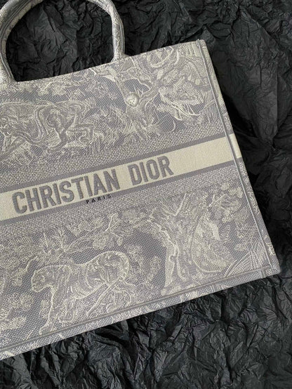 Dior Tote Jungle Shopping Bag