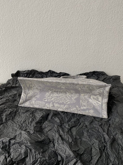 Dior Tote Jungle Shopping Bag