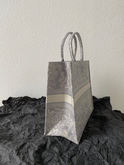 Dior Tote Jungle Shopping Bag