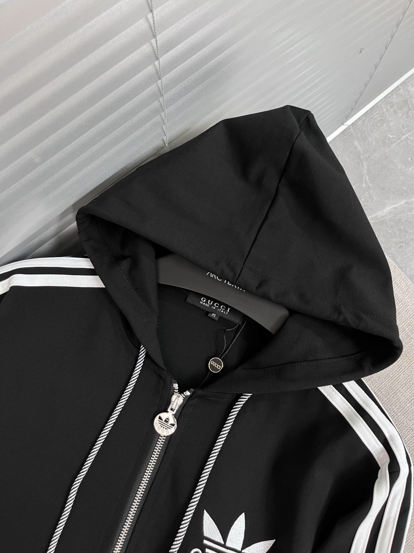 Gucci New Complete Suit