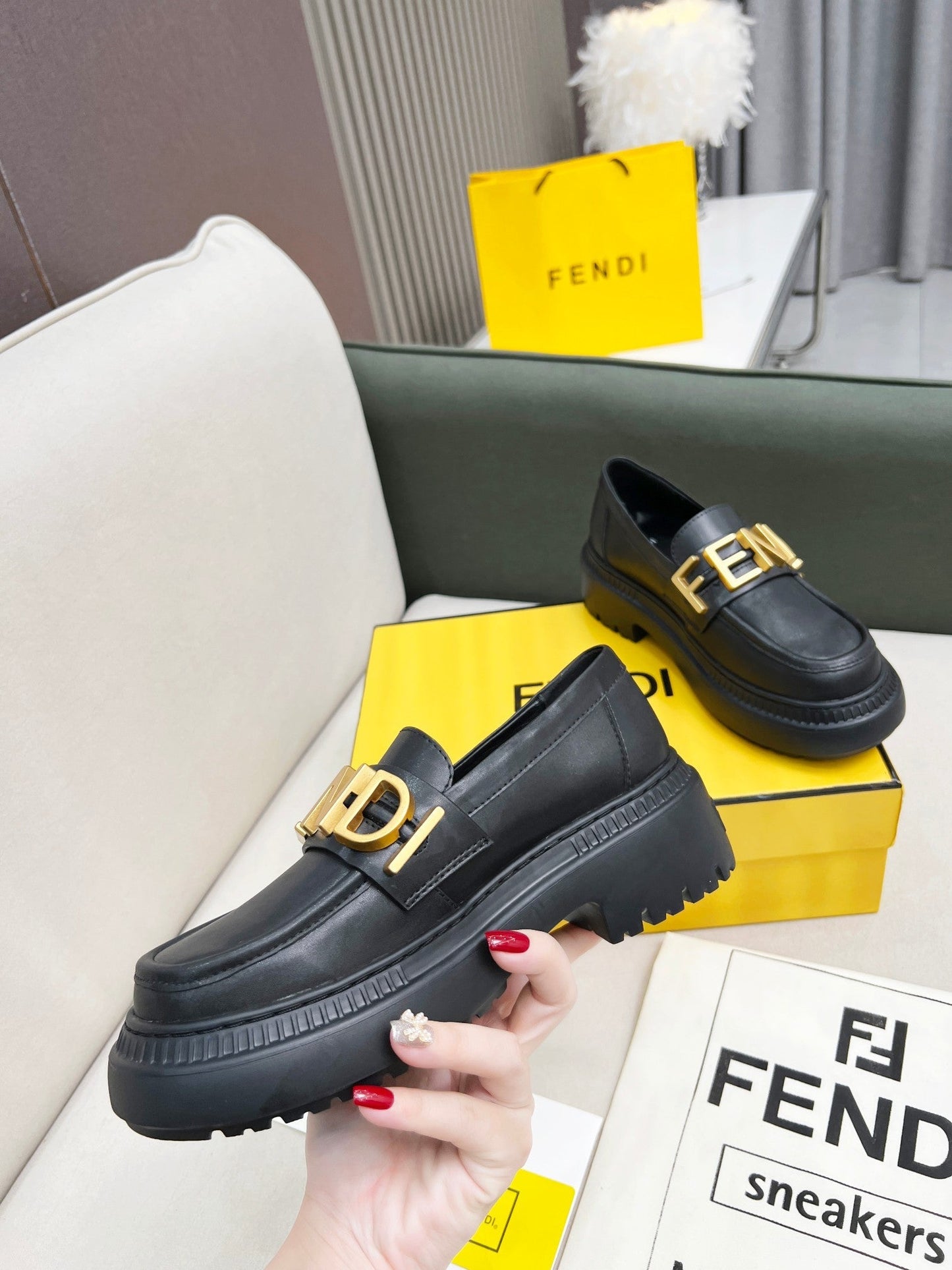 FENDI New Thick-Soled Martin Boots