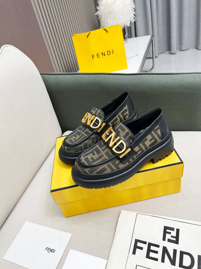 FENDI New Thick-Soled Martin Boots
