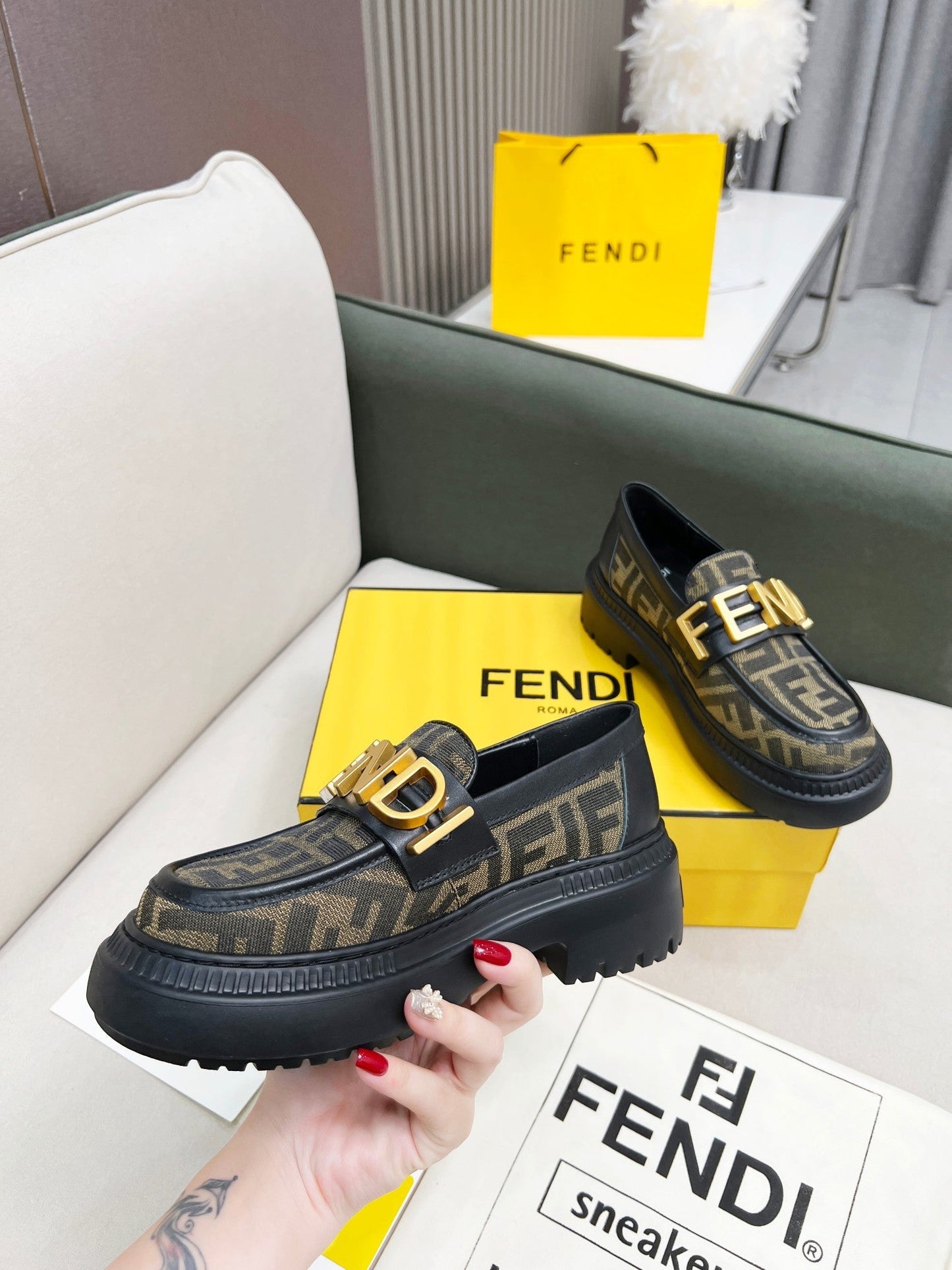 FENDI New Thick-Soled Martin Boots