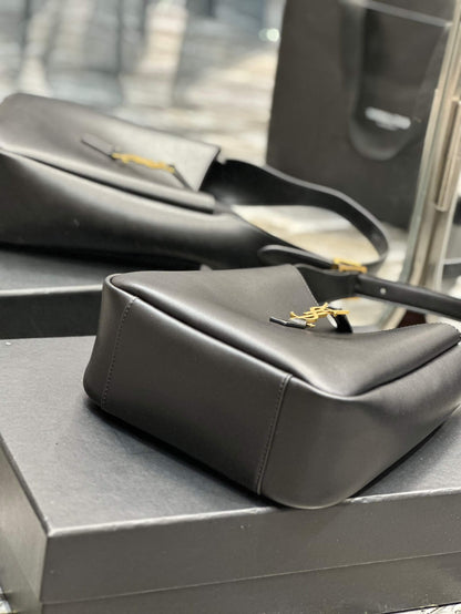 YSL Explosive Style LE 5A7 Underarm Bag
