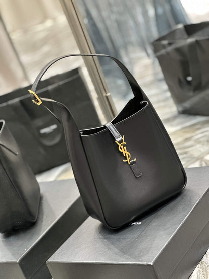 YSL Explosive Style LE 5A7 Underarm Bag