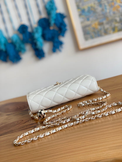 Chanel Wallet on Chain