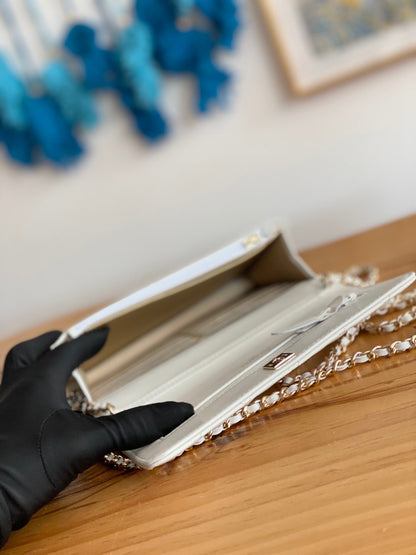 Chanel Wallet on Chain