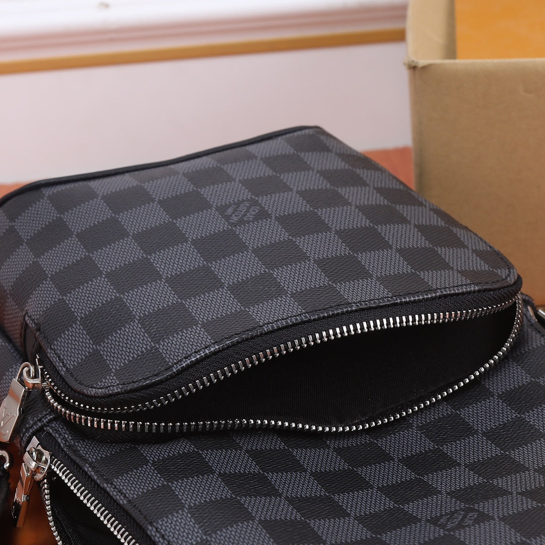 LV Avenue Shoulder Bag