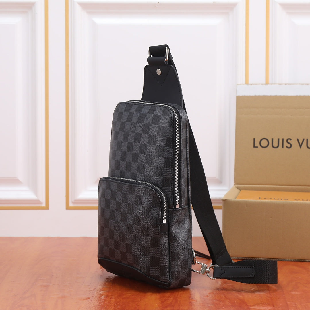 LV Avenue Shoulder Bag