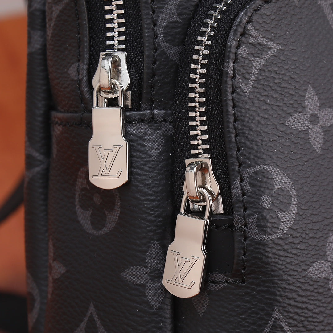 LV Avenue Shoulder Bag