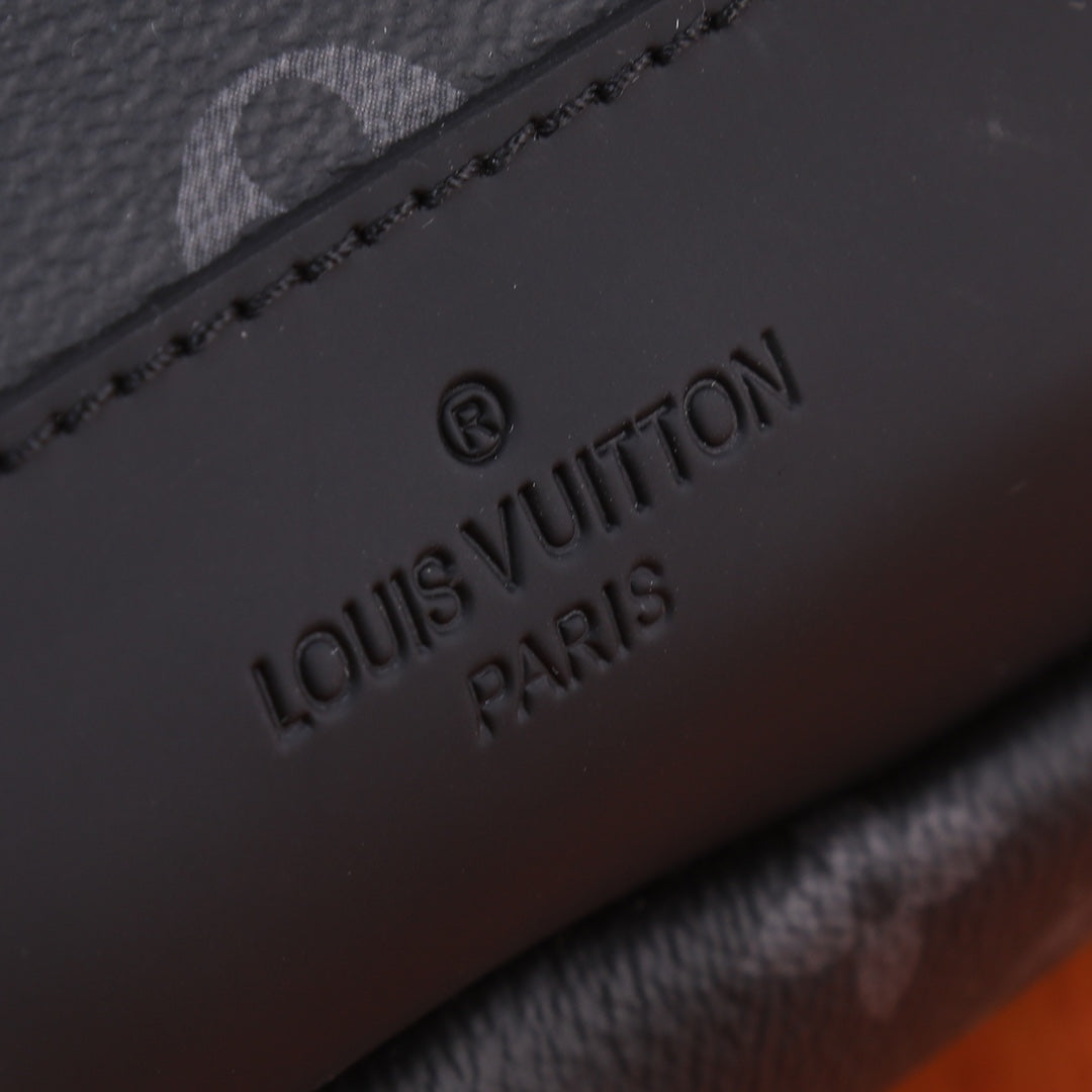 LV Avenue Shoulder Bag