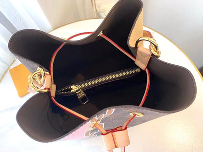 LV NeoNoe Monogram Bag