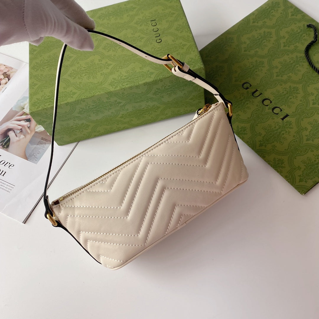 GUCCI GG Marmont Series Bag