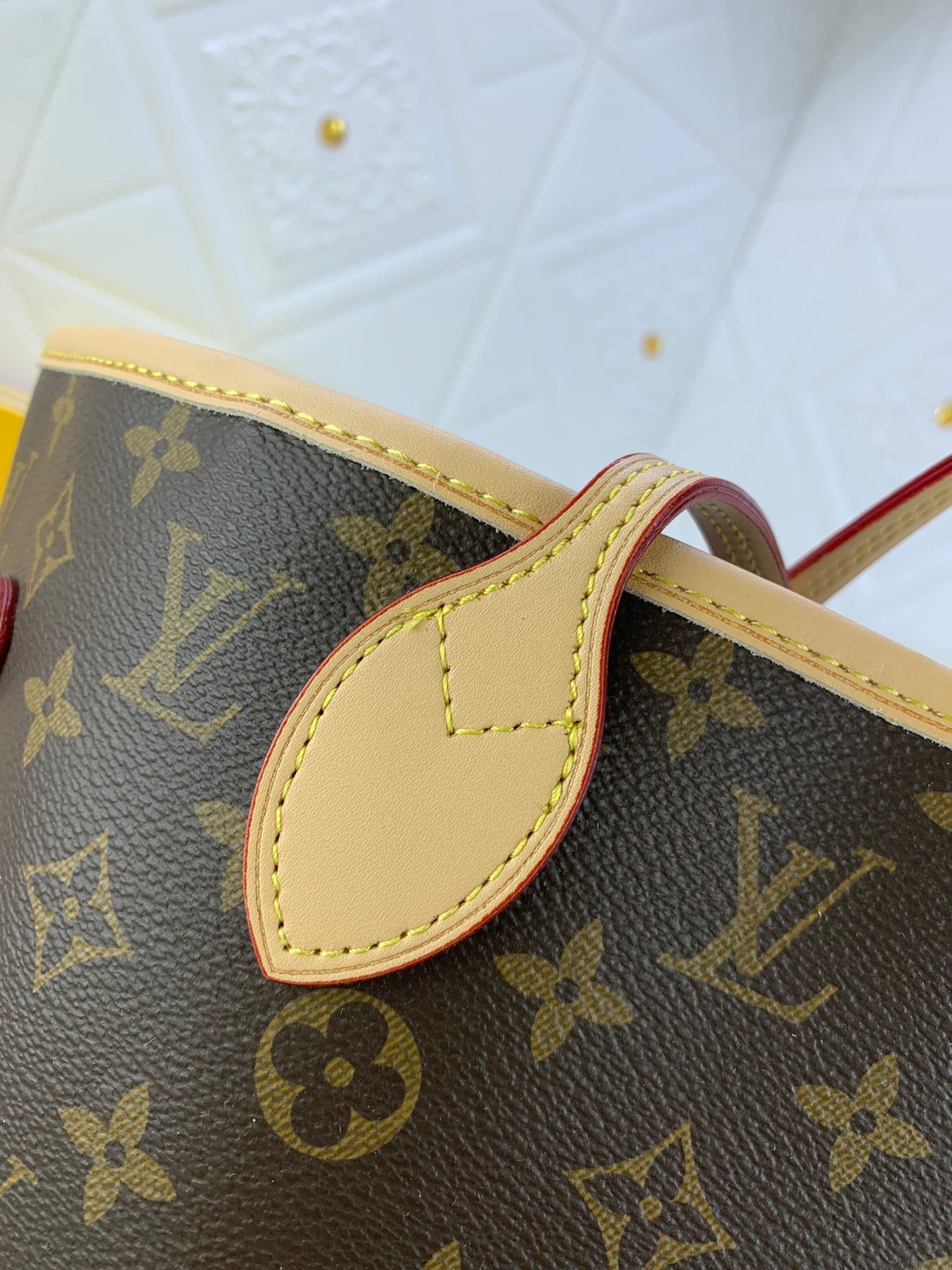 LV Neverfull Pumpkin Bag