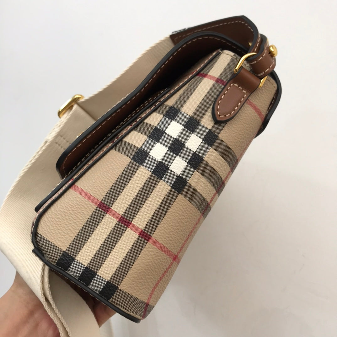 Burberry Note Bag