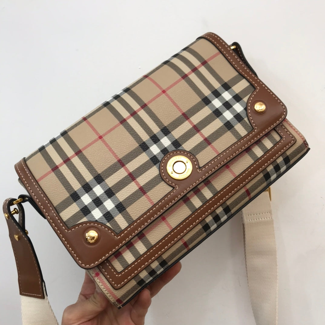 Burberry Note Bag