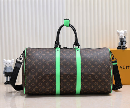 LV Classic Keepall Bandoulière Travel Bag
