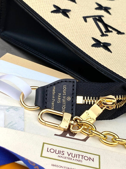LV New Chain Toilet Pocket Handbag