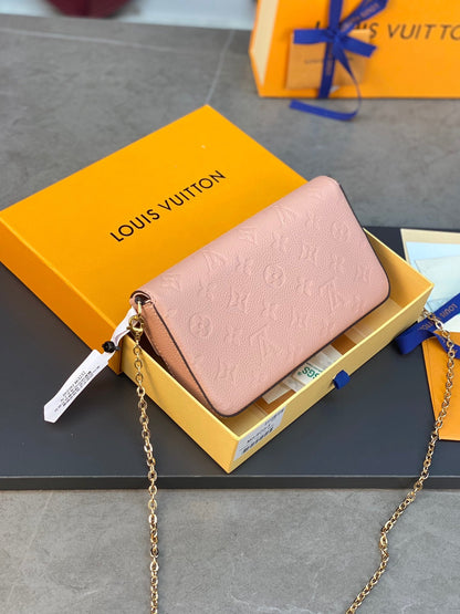 LV FÉLICIE POCHETTE Chain Bag