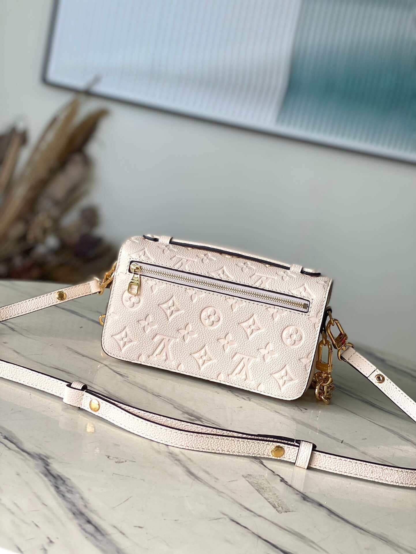 LV Pochette Metis East West Handbag