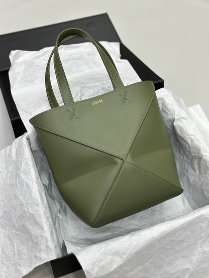 Loewe Puzzle Fold Bag in Green