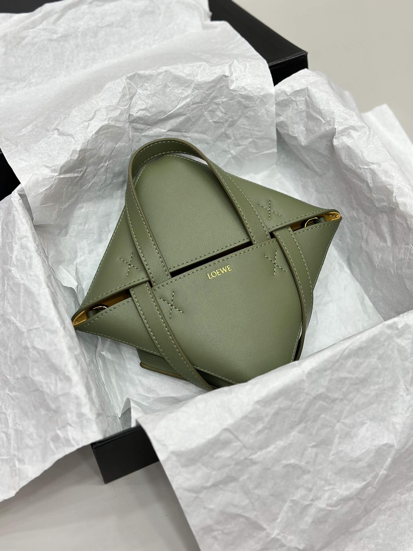Loewe Puzzle Fold Bag in Green