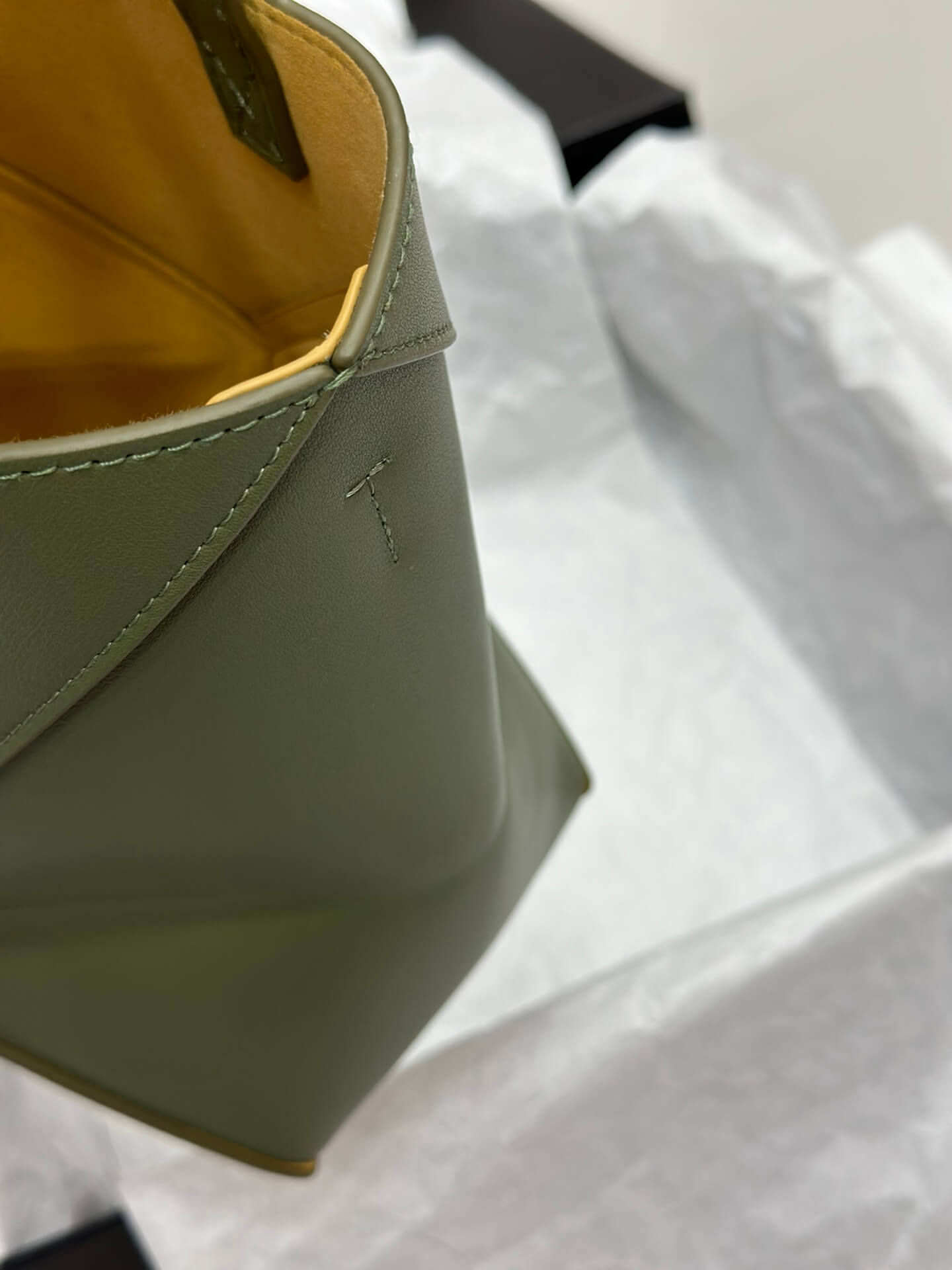 Loewe Puzzle Fold Bag in Green