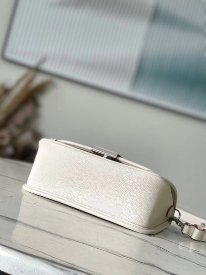 LV Buci Bag In White