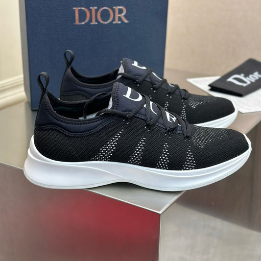 Men's Black B25 Neoprene & Mesh Low Top Sneakers