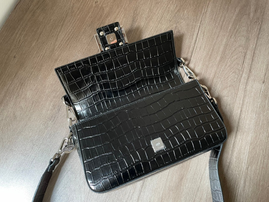 Fendi Baguette continental Neon Bag