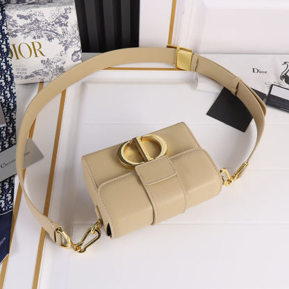 Dior 30 Montaigne Mini Bag