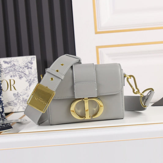 Dior 30 Montaigne Mini Bag