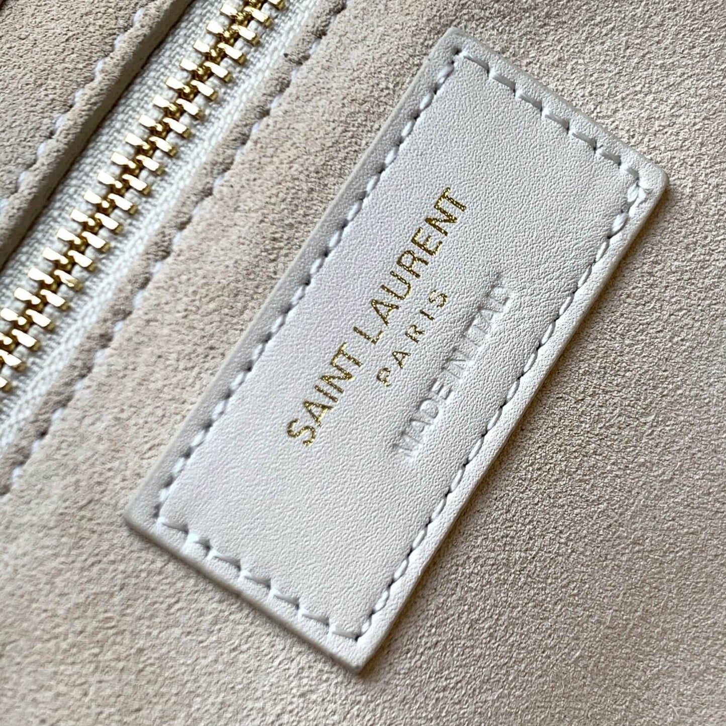 YSL Le 5 À 7 Hobo Bag