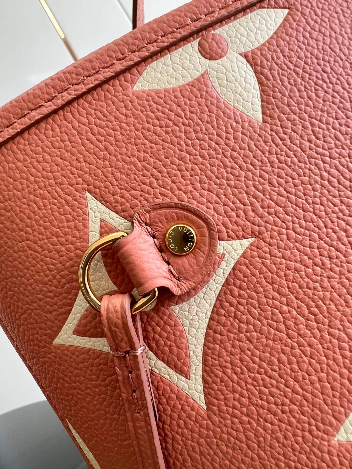 LV Neverfull MM Bag