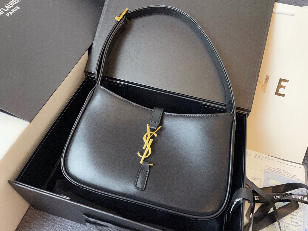 YSL L e 5 Á 7 Bag