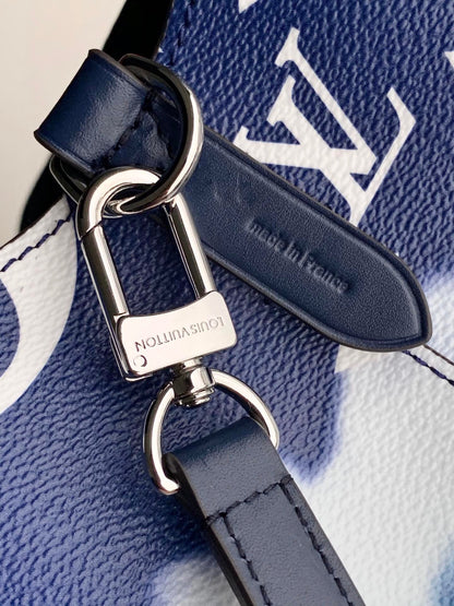 LV Escale NeoNoe Bag