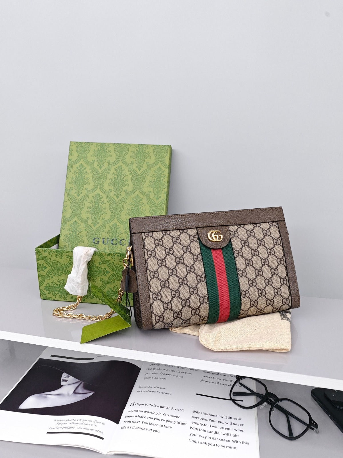 Gucci Ophidia Medium Shoulder Chain Bag