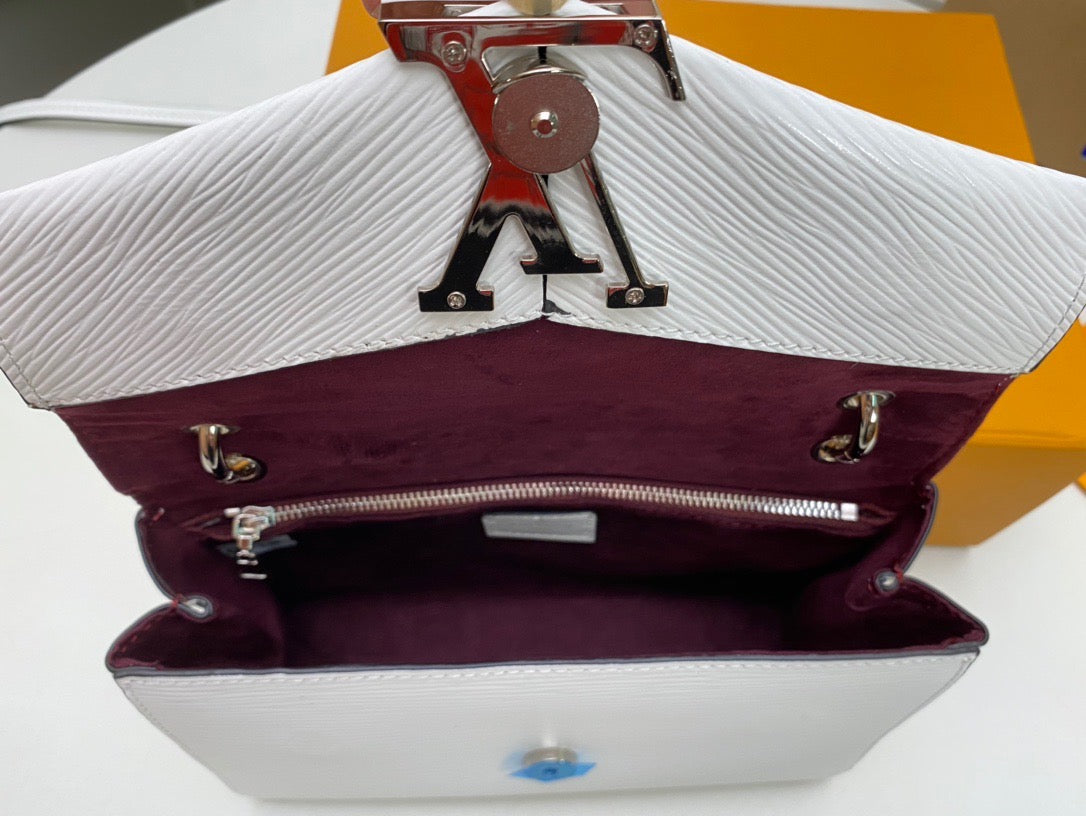 LV Pochette Grenelle Epi Bag