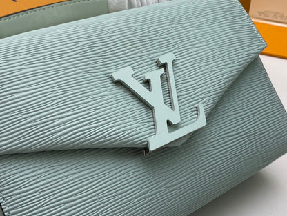 LV Pochette Grenelle Epi Bag