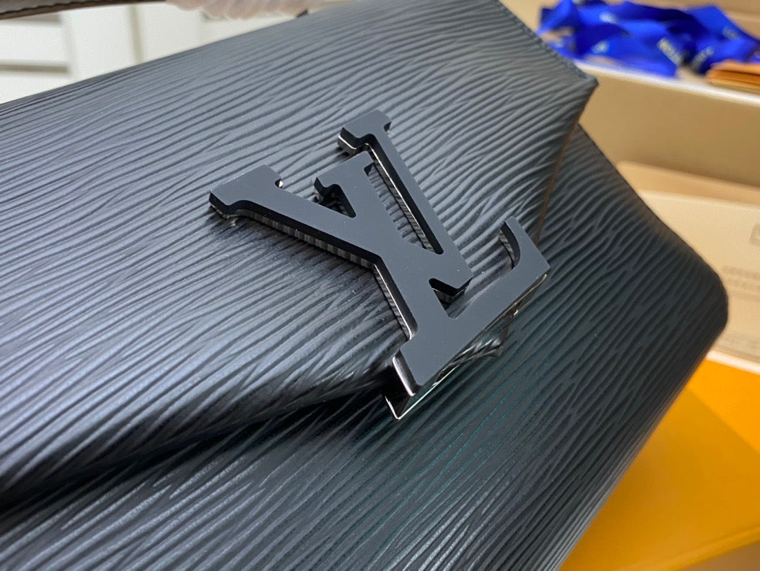 LV Pochette Grenelle Epi Bag