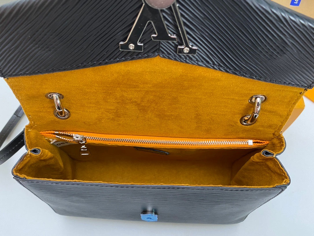 LV Pochette Grenelle Epi Bag