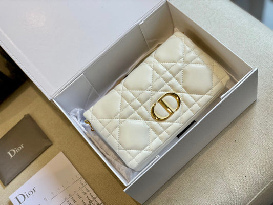Dior 22S Caro Chain Bag