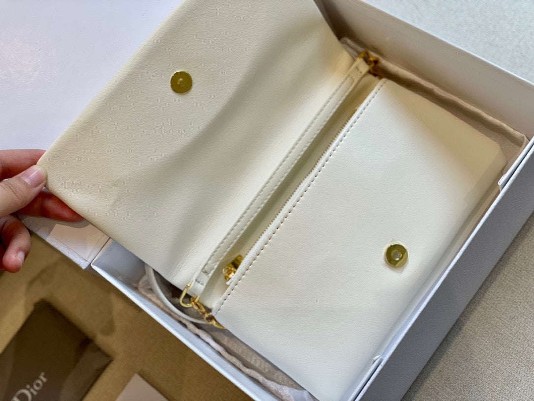 Dior 22S Caro Chain Bag