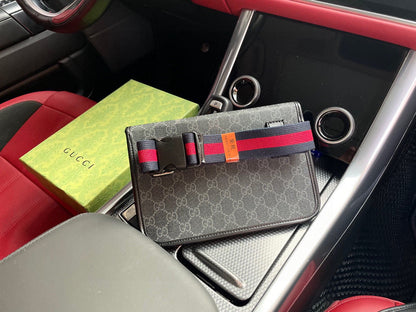 Gucci GG Supreme