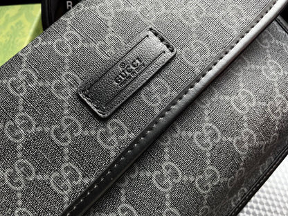 Gucci GG Supreme