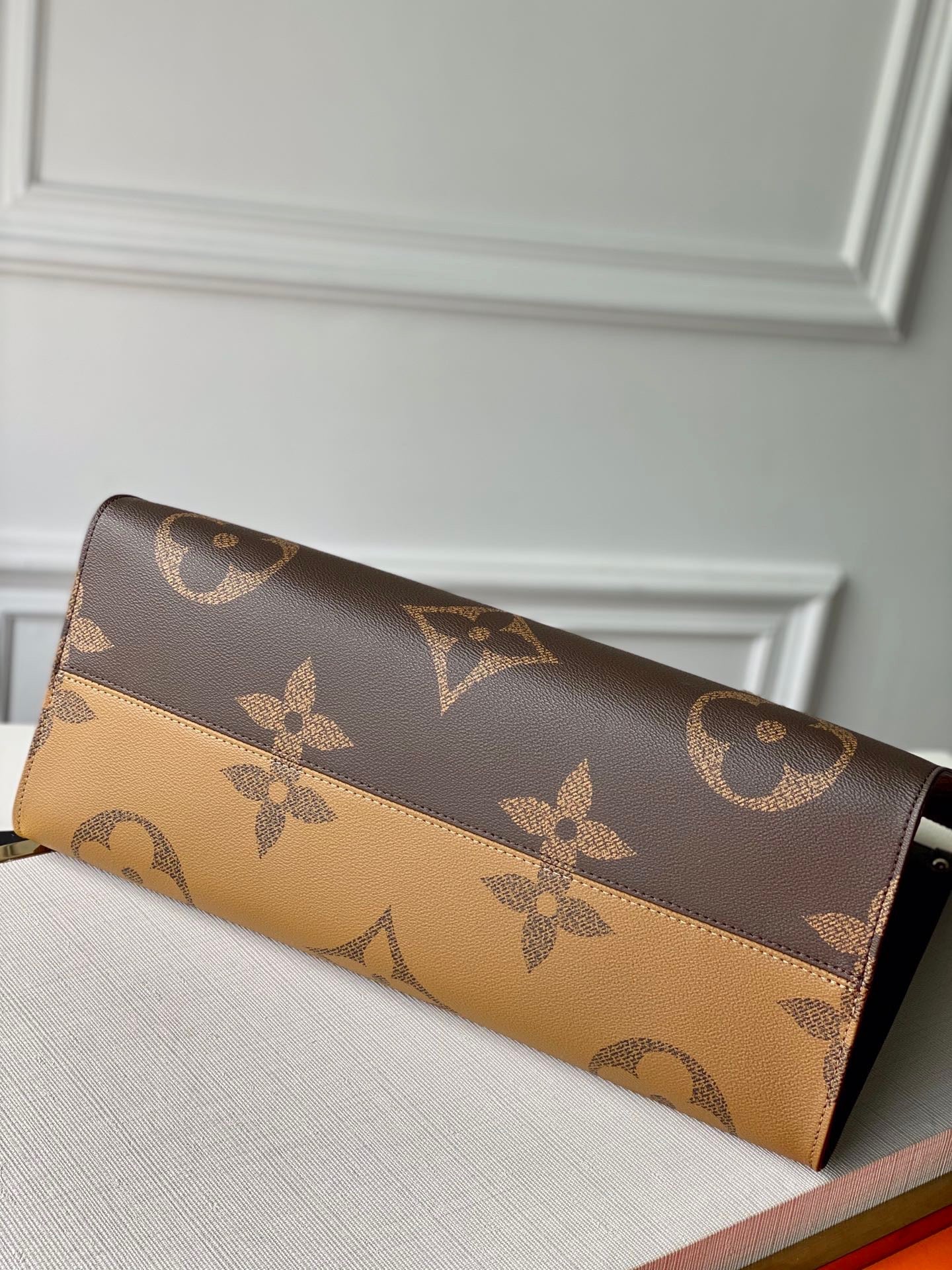 LV ONTHEGO Bag