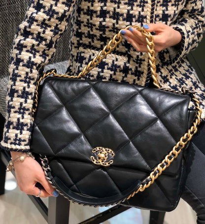 Chanel Maxi 19 Bag