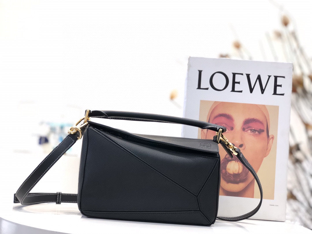 Loewe Puzzle Bag