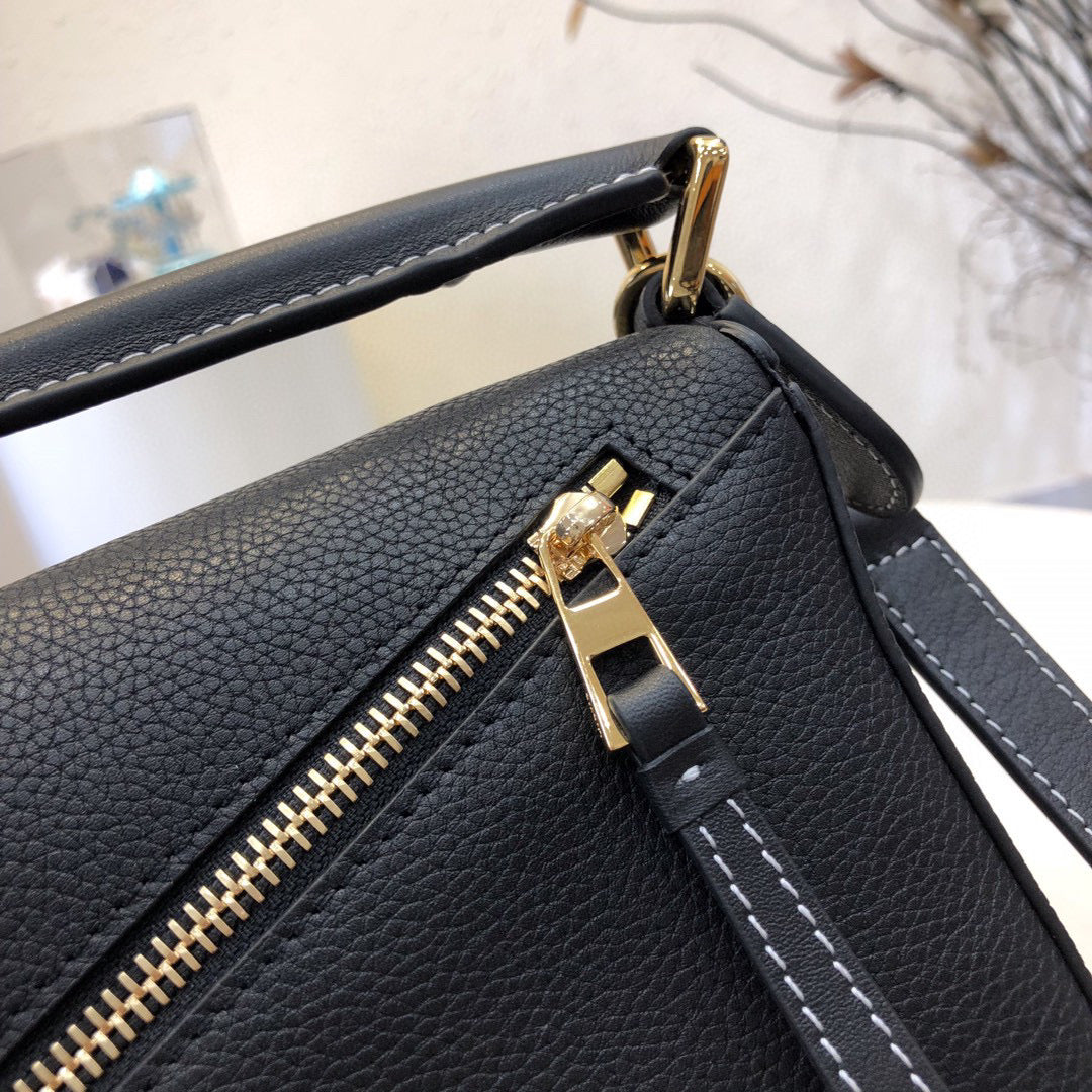 Loewe Puzzle Bag