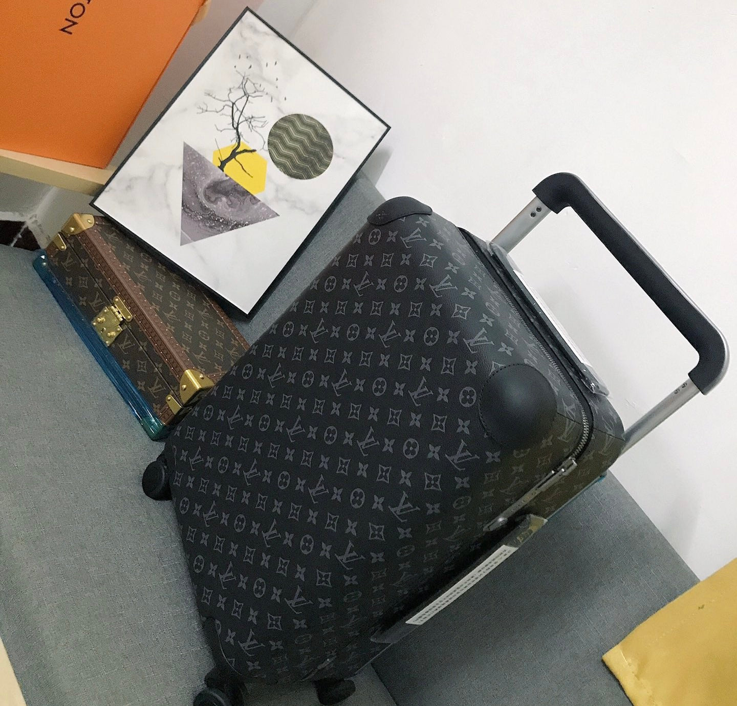 LV Horizon Luggage